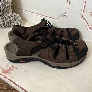 Abeo size 11 men’s brown sandals shoes